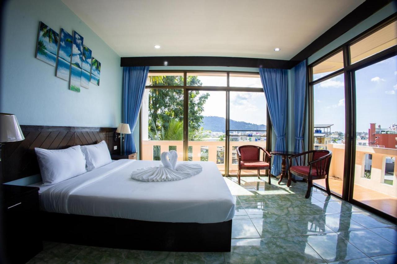 Riviera Patong Hotel Екстериор снимка